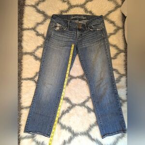 AE cropped jeans